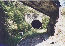 間藤トンネル跡