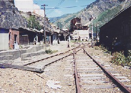 足尾本山駅跡の様子