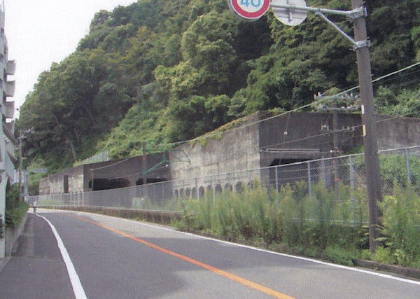 石部トンネル 石部トンネル